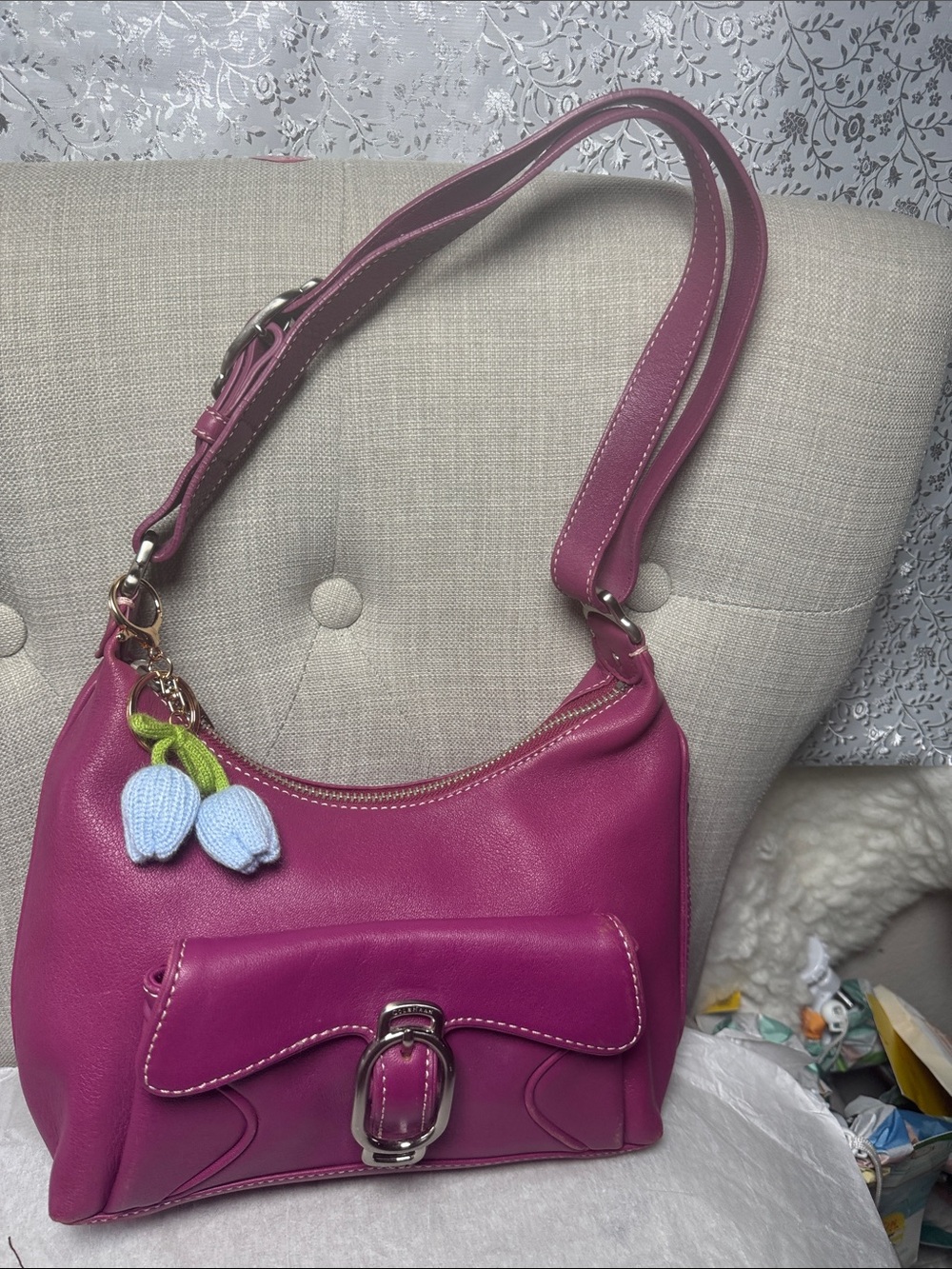 Colehaan,Women's Fuchsia Leather Shoulder Bag